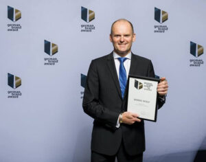 Bernd Wolf wurde als „Winner in Luxury“ zum zweiten Mal in Folge mit dem German Brand Award ausgezeichnet.