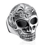 „Der Totenkopf-Ring war mein erstes Schmuckstück und ist bis heute einer meiner Favoriten“, verriet Stargeiger David Garrett. Hier ein Modell aus der aktuellen Kollektion.